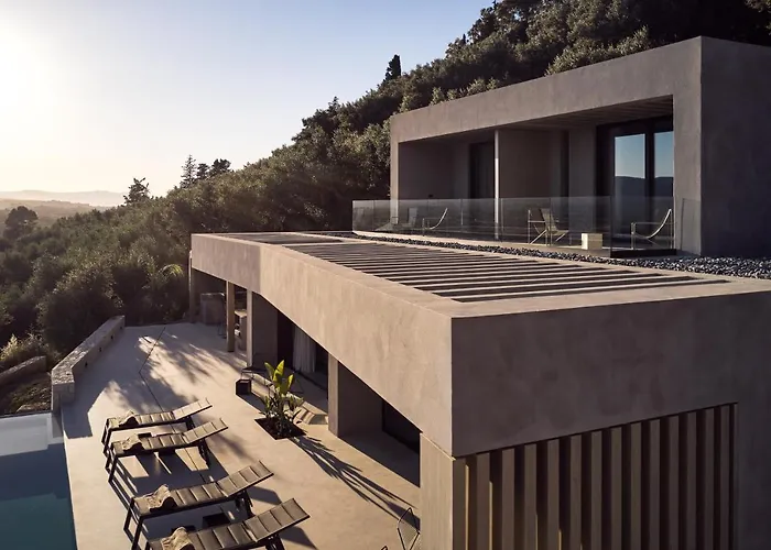 Alpha - A Leading Luxury Villa! فيلة