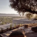 Вилла Alpha - A Leading Luxury Villa! *